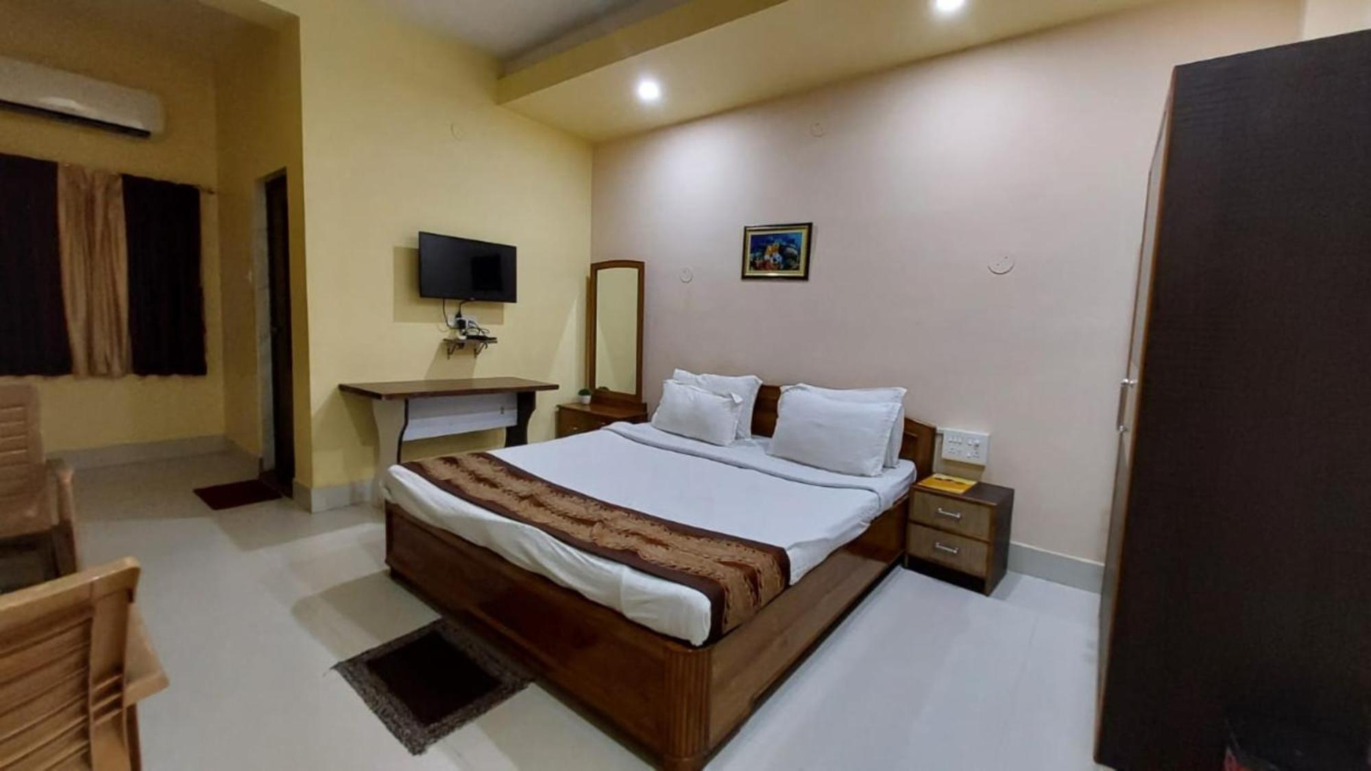 Goroomgo Silicon Residency Puri Exterior photo