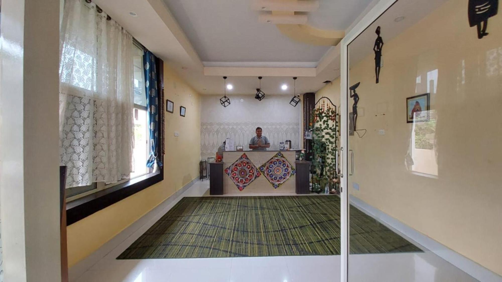Goroomgo Silicon Residency Puri Exterior photo