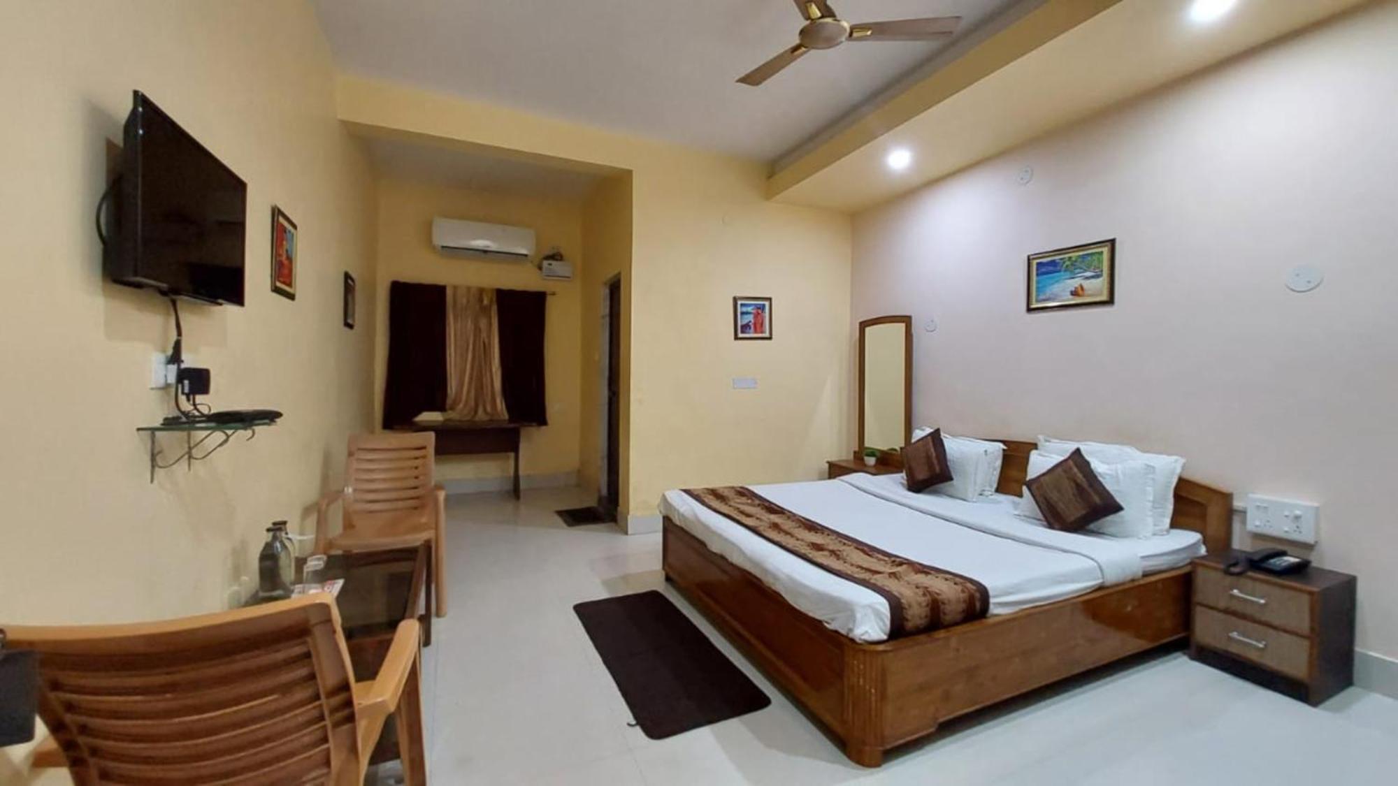 Goroomgo Silicon Residency Puri Exterior photo